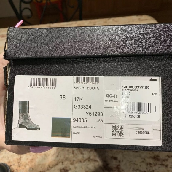 Chanel boots - Picture 3 of 5